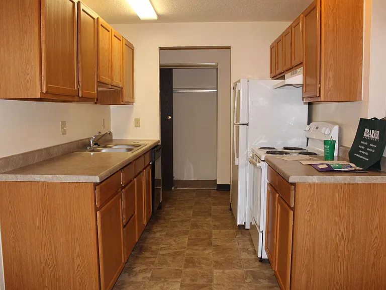 Winding Hills Apartments — Photo 79