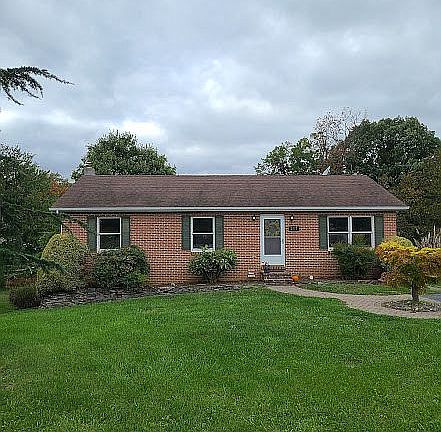 2nd image of 317 Chinkapin Dr