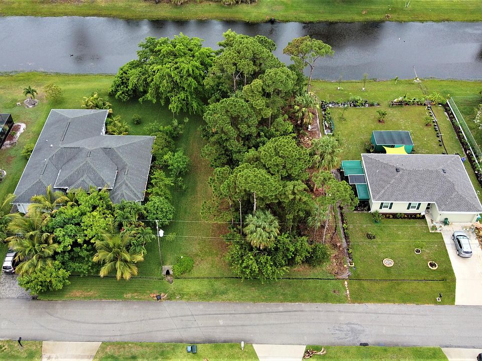 1st image of 1861 SE Mantua Street