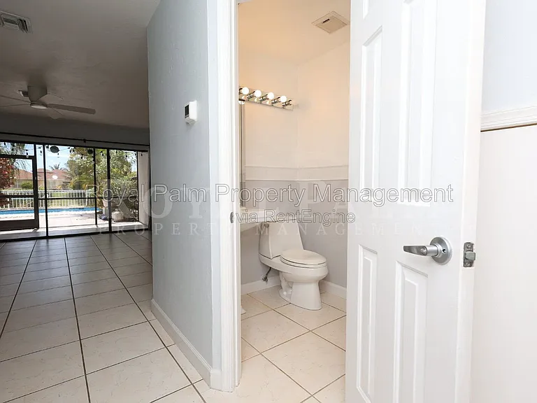 26510 Southern Pines Dr #102 — Photo 21