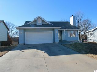 875 Saint Johns Ct, Crete, NE 68333