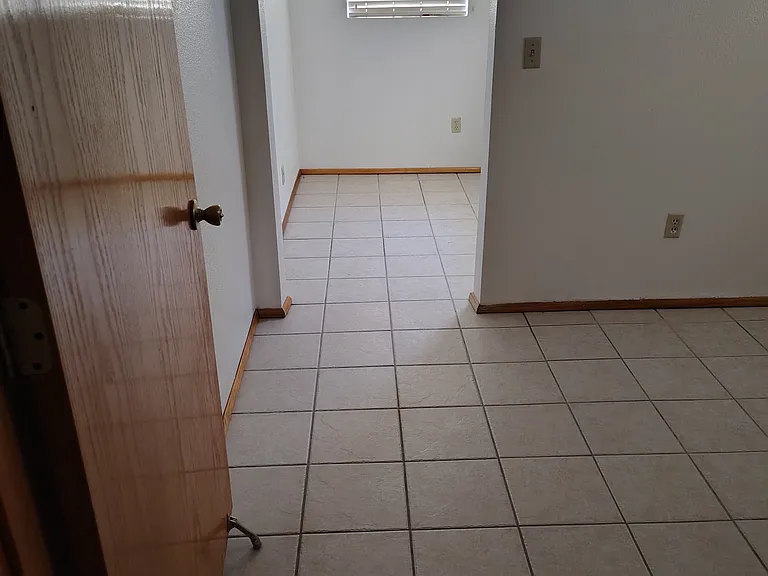 Karl Ct — Photo 10