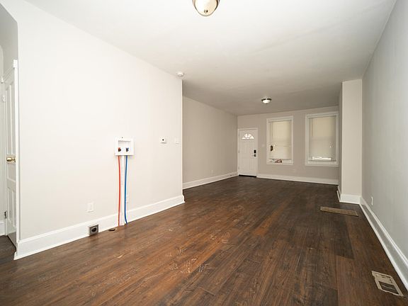 5th image of 5532 Bloyd St #5