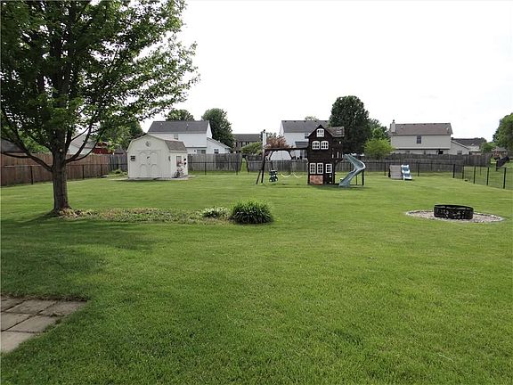 2nd image of 486 Old Glory Dr