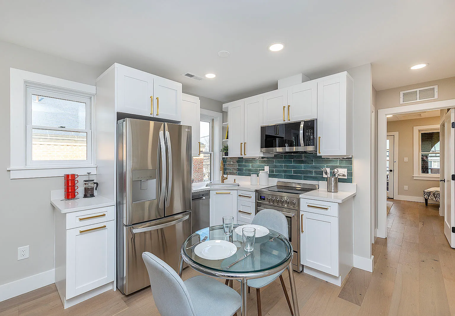 125 South Braddock Street - 202 — Photo 4