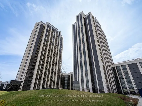 9075 Jane St, Vaughan, ON