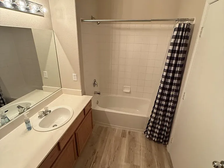 9303 Gilcrease Ave #2242 — Photo 10