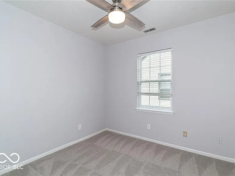 10272 Lakeland Dr — Photo 8