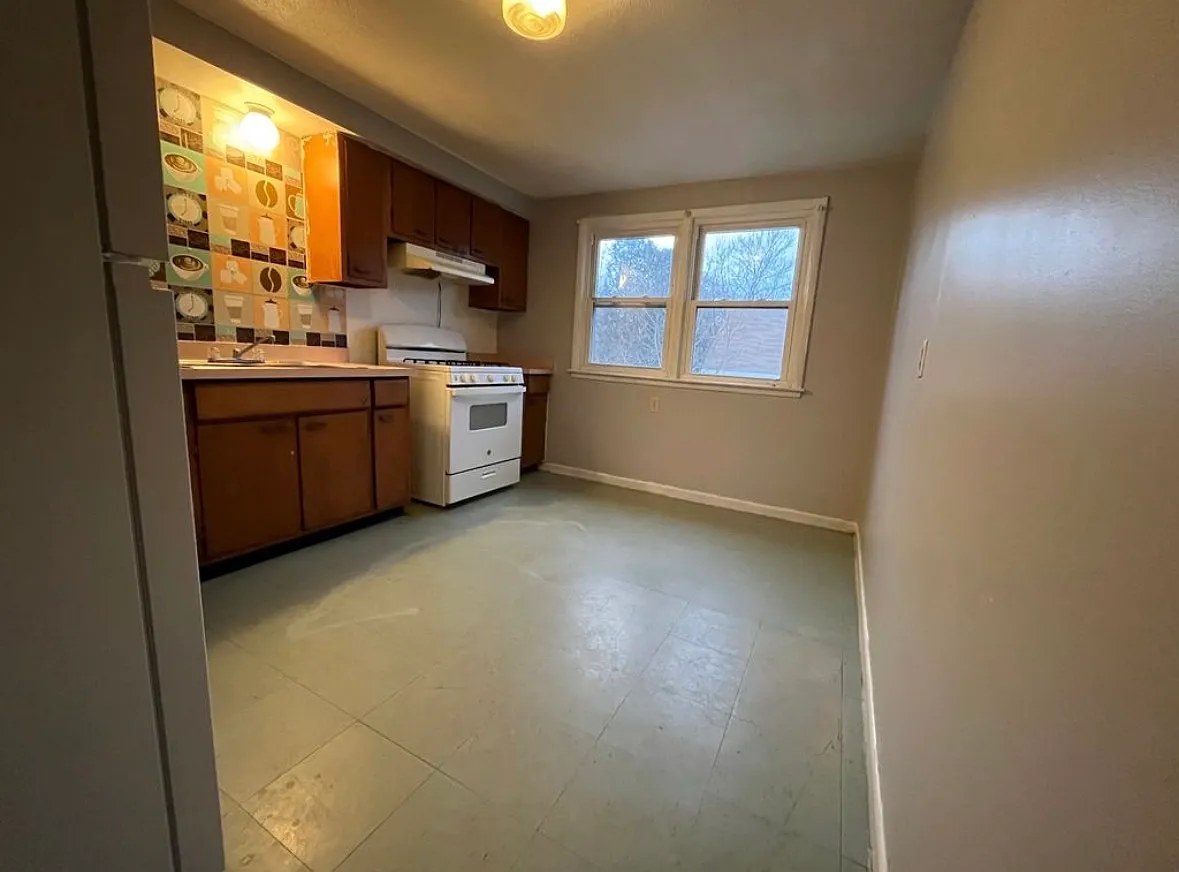 405-09 Fitch Street, Syracuse, New York — Photo 4