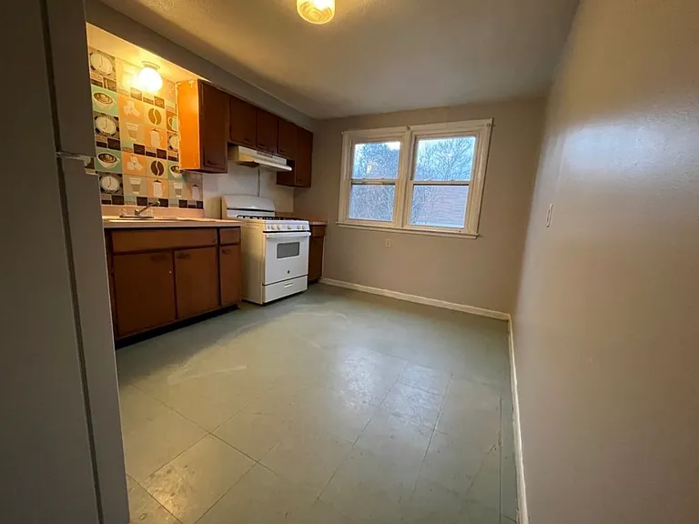 405-09 Fitch St #6 — Photo 4