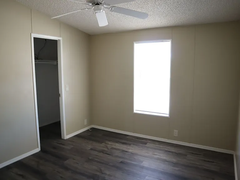 545 N Sabin St — Photo 20