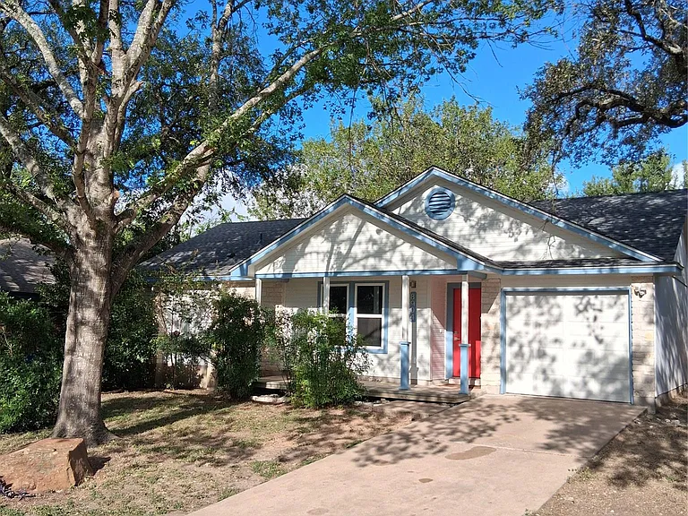 8904 Linton Dr — Photo 1