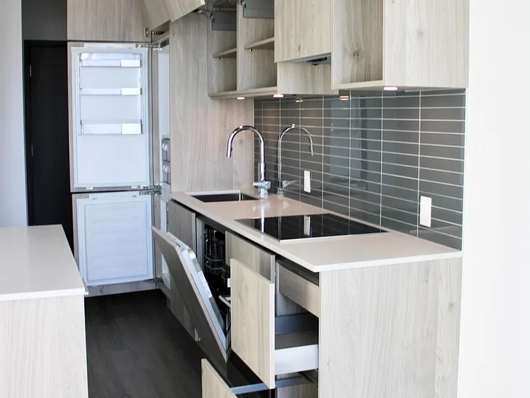 1 Yorkville Ave #1203 — Photo 10