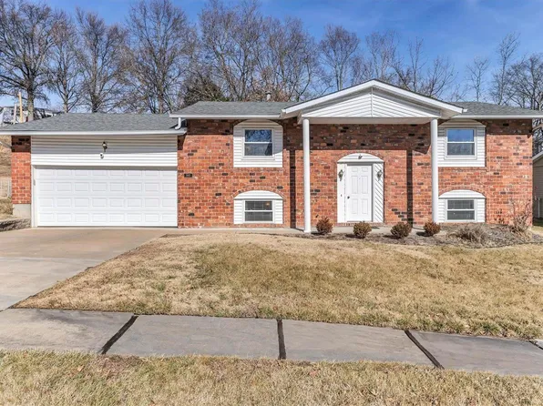 3965 Roundtable Ct, Saint Louis, MO 63129