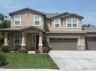 7095 Gale Ln, Eastvale, CA 92880