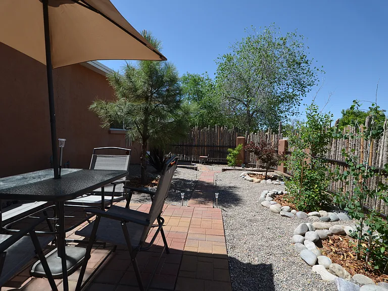 303 Villeros St — Photo 10