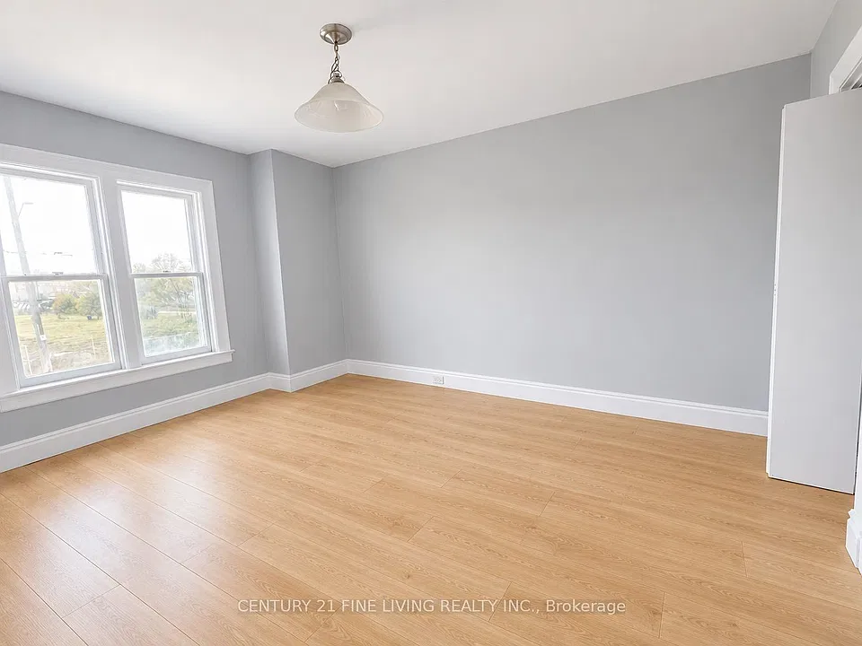 146 Bradford St #2