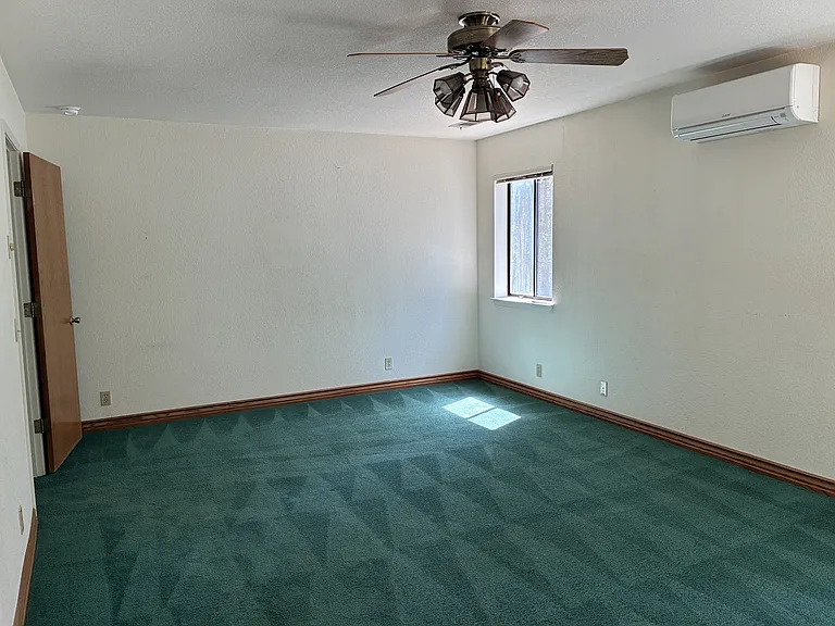 2121 Tanager Ln — Photo 14