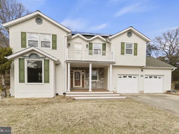 7875 Whites Cove Rd, Pasadena, MD 21122