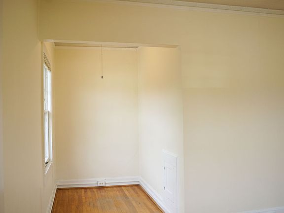 4th image of 1635 NW 25th Ave APT 4