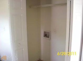 586 Lawton St SW, Atlanta, GA 30310