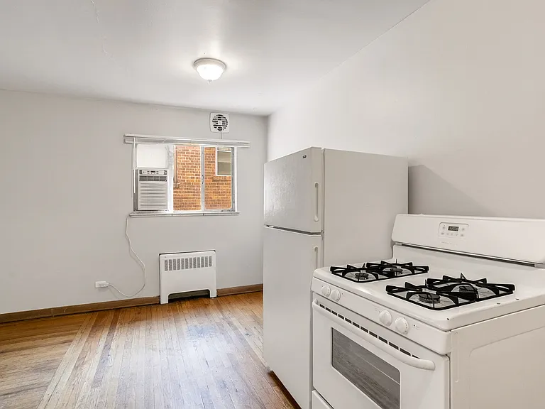 2085 S Josephine St — Photo 49