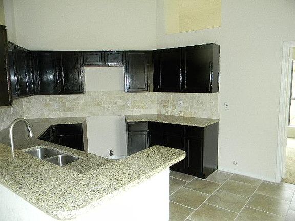 2nd image of 3701 Dorchester Dr