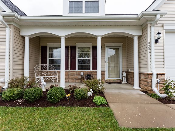 3rd image of 10205 Mill Creek Dr
