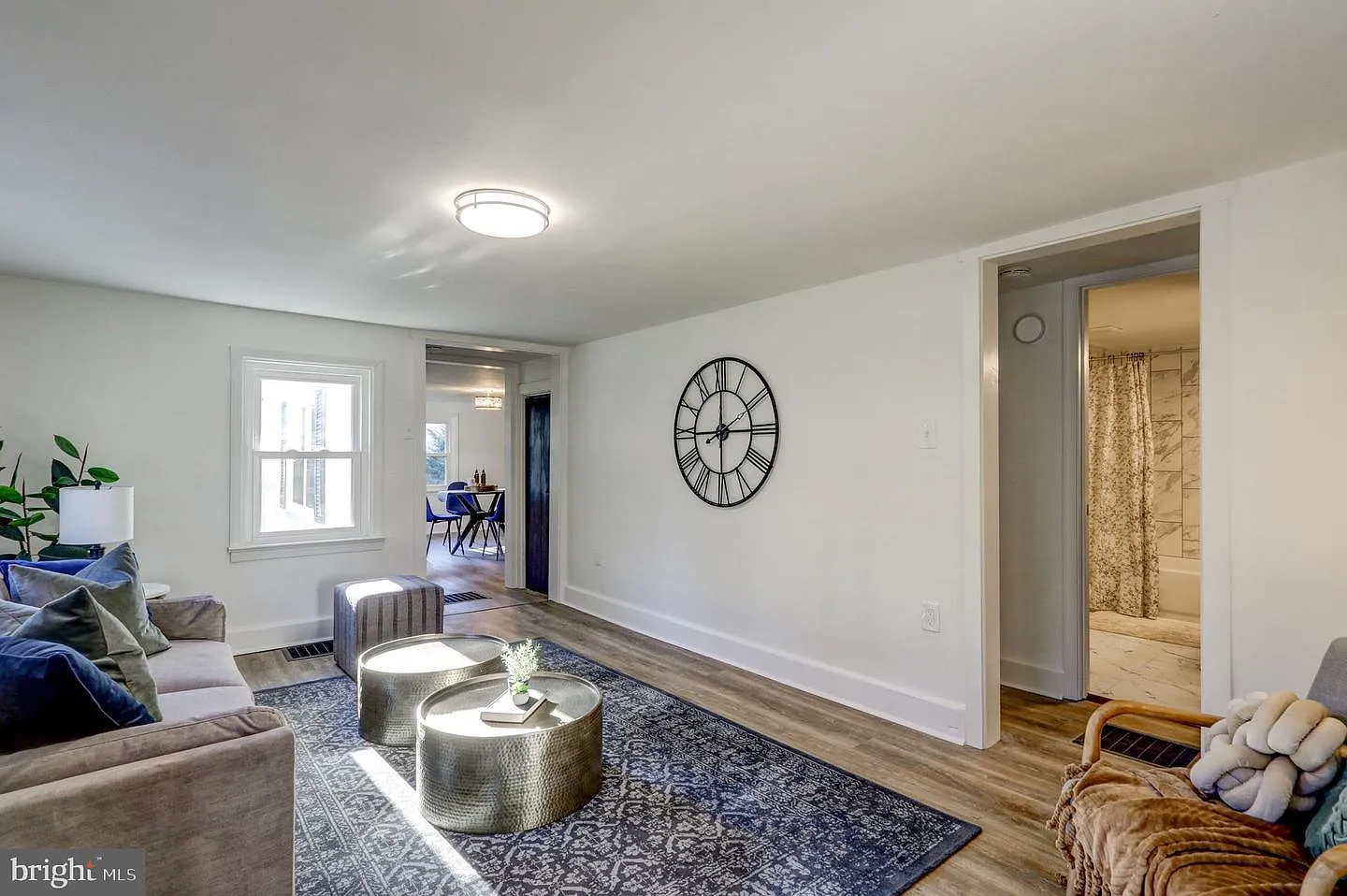 1675 Wabank Road - 1 — Photo 3