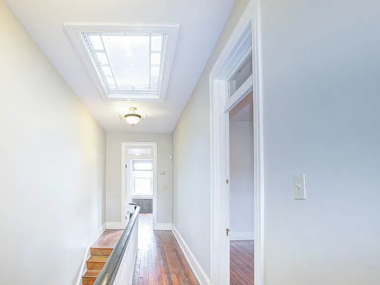 1419 Monroe St NW — Photo 12
