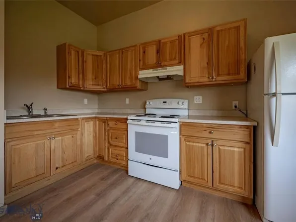 106 N K St, Livingston, MT 59047