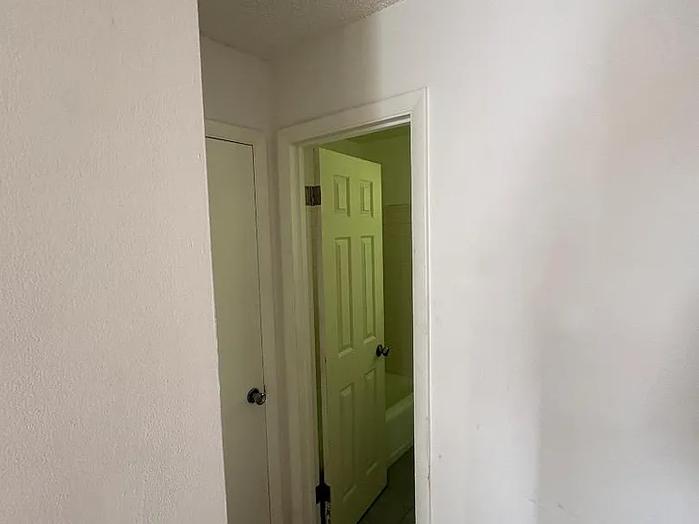 Unit Photo