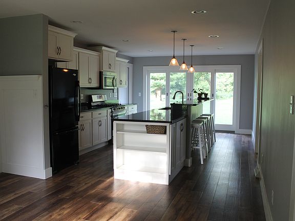 3rd image of 57731 County Road 29