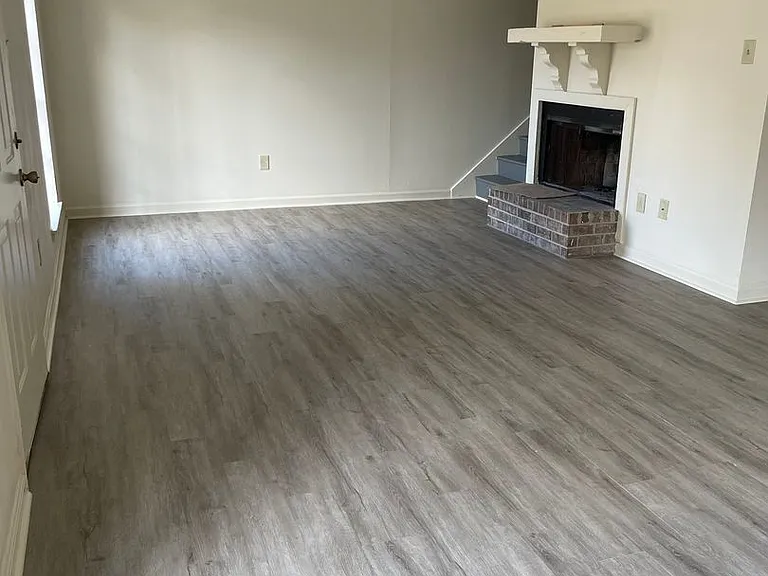 8469 Governor Dr — Photo 1