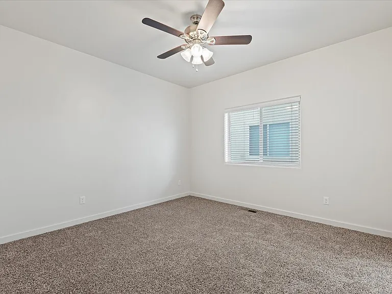 Verraso Village Townhomes — Photo 37