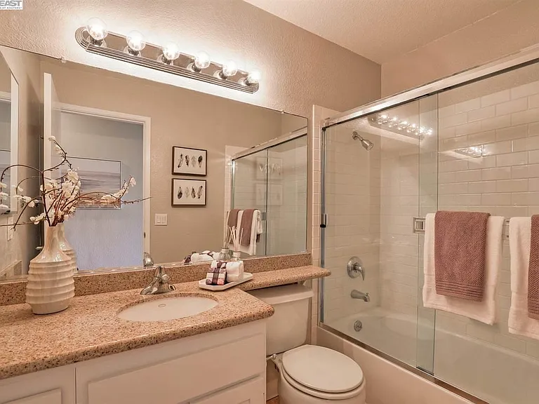 39149 Guardino Dr #343 — Photo 8