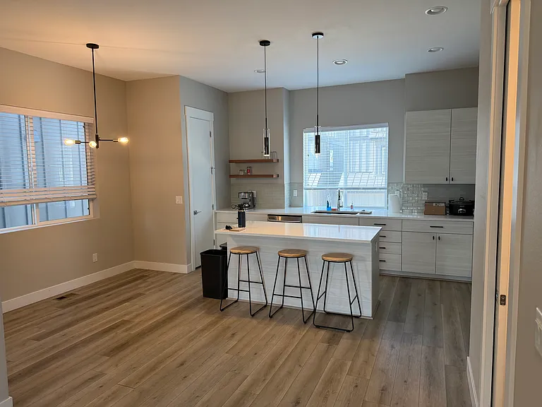 6025 Ames St — Photo 2