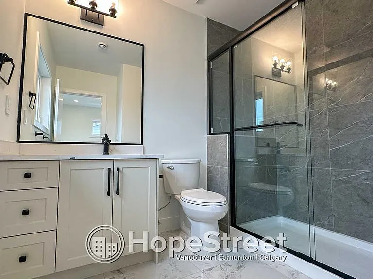 22348 48th Ave #3 — Photo 23