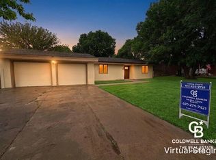 1524 Harvest Ln, Garden City, KS 67846