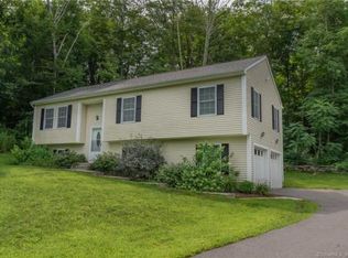 1 Winterbrooke Rd, Moodus, CT 06469