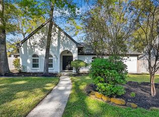 925 Manchester Dr, Conroe, TX 77304