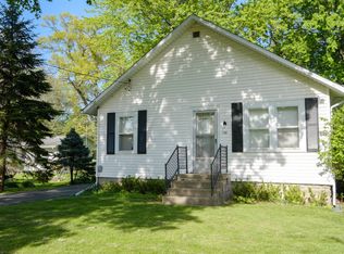 160 Greenfield Blvd, Marshall, MI 49068