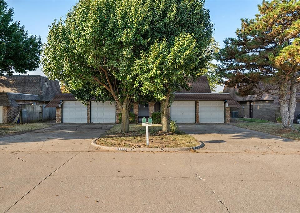 1st image of 12027 Ashford Dr