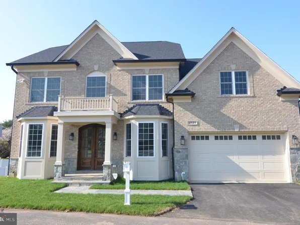 1021 E Randolph Rd, Silver Spring, MD 20904