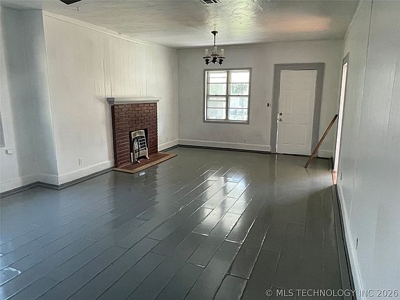 5th image of 500 W 16th St