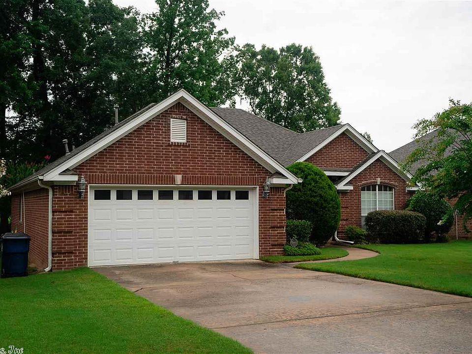 1st image of 108 Nemours Ct