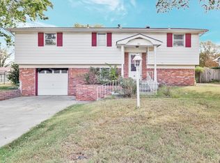 4 Park Rd, Rose Hill, KS 67133