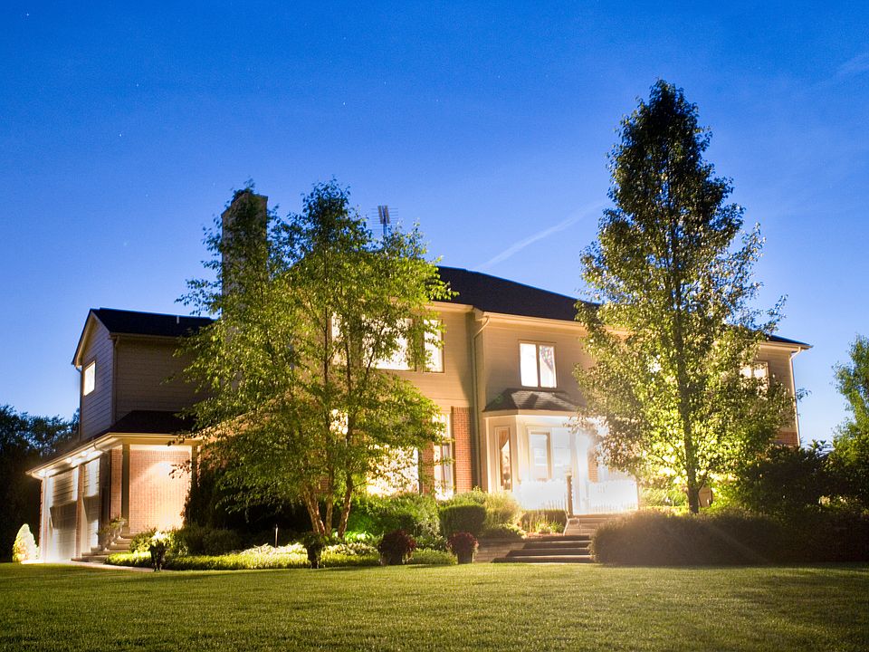 2nd image of 29082 Chateau Ct