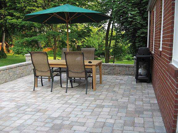 New Paver Patio '07