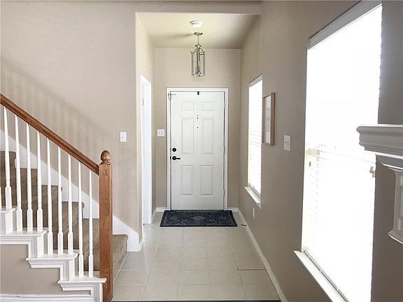 4th image of 1032 Cotton Exchange Dr